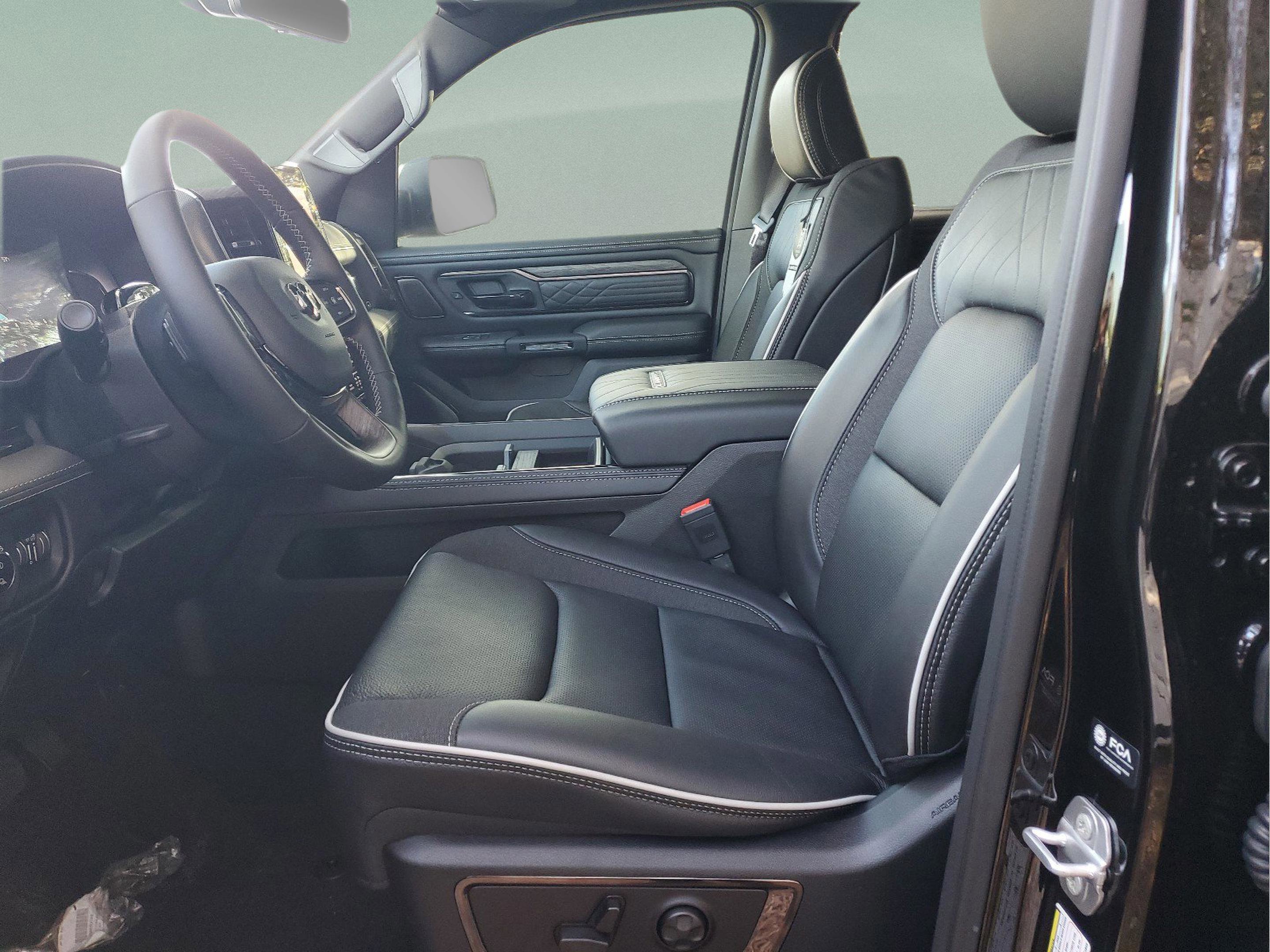 New 2026 RAM 1500 Limited image 18