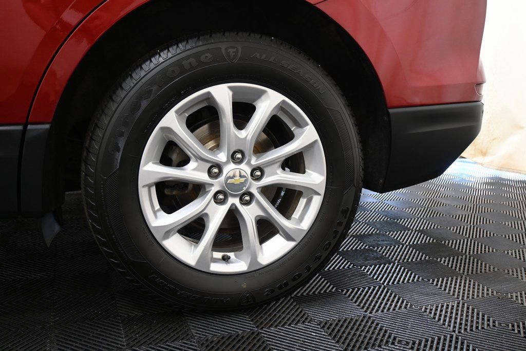 Used 2019 Chevrolet Equinox LT w/ Driver Convenience Package image 28