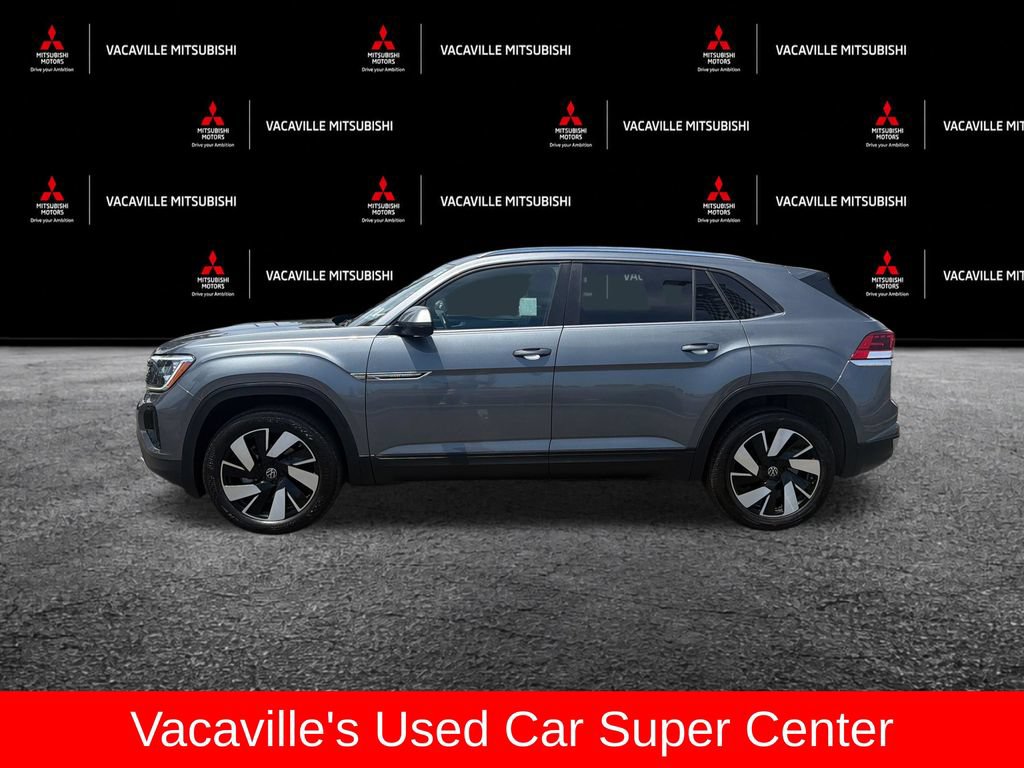 Used 2025 Volkswagen Atlas Cross Sport SE FWD image 3