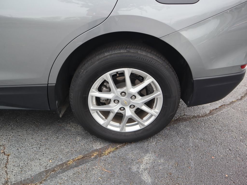 Used 2024 Chevrolet Equinox LT image 9