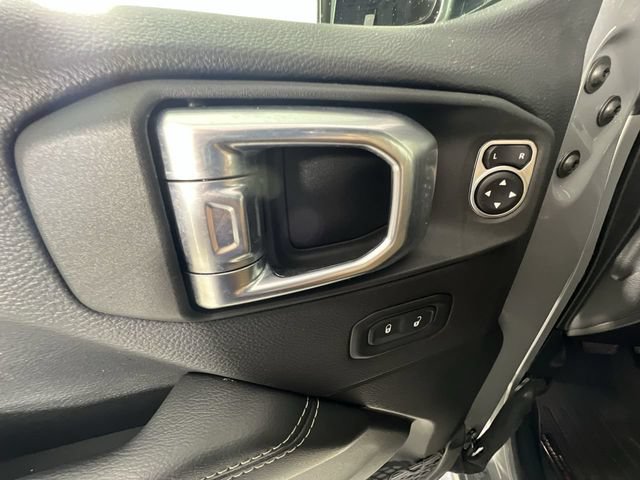 Used 2022 Jeep Wrangler Unlimited Rubicon 4xe AWD/4WD image 23