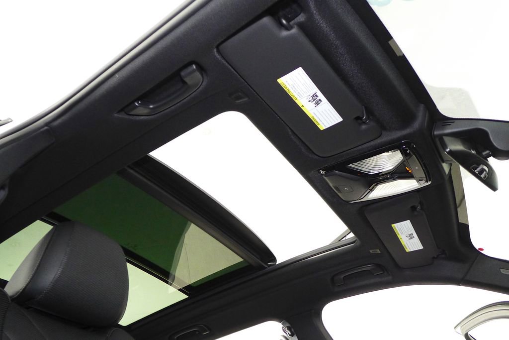 Used 2023 BMW X5 sDrive40i w/ Premium Package RWD image 18