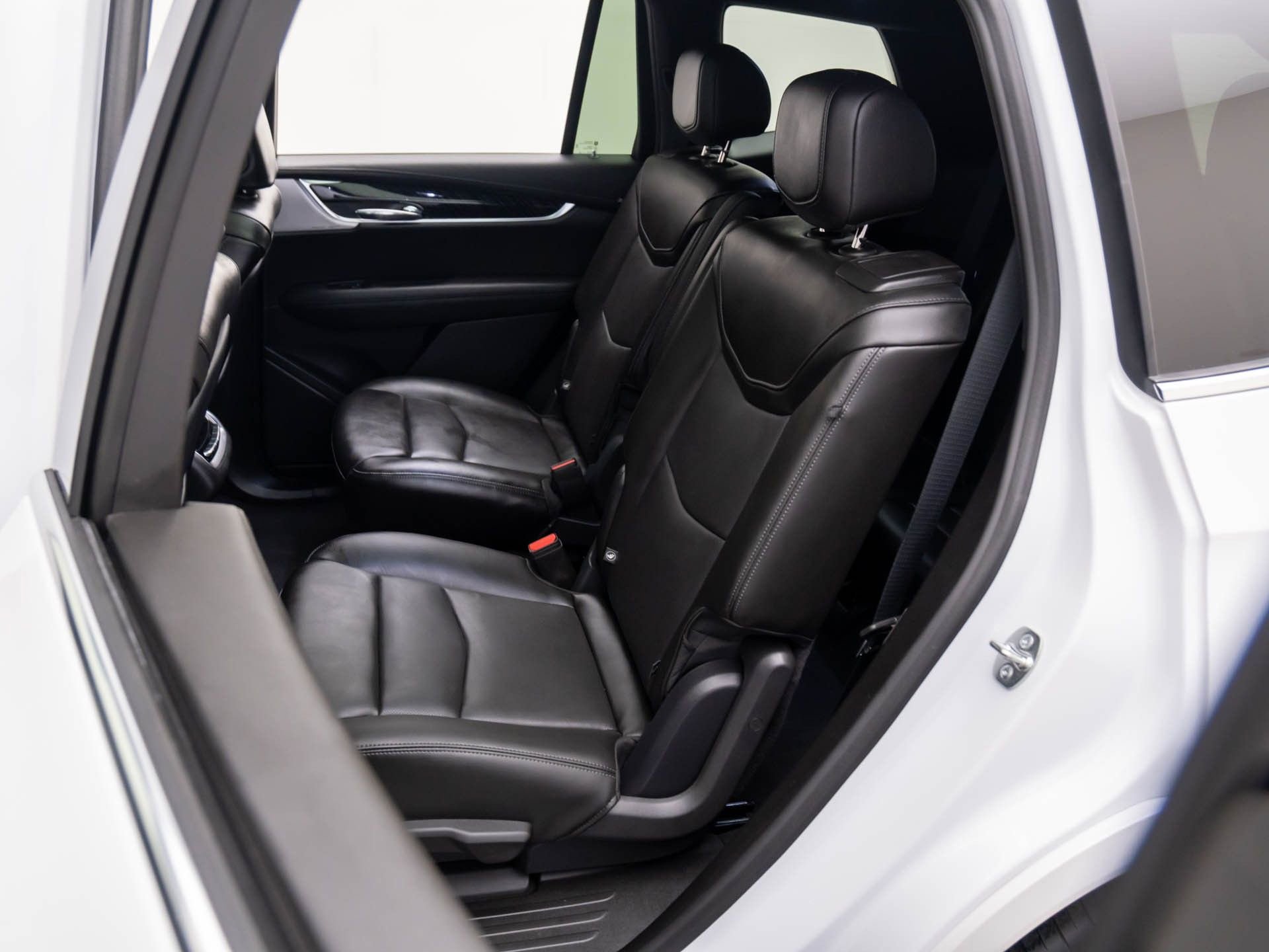 New 2025 Cadillac XT6 Premium Luxury image 18