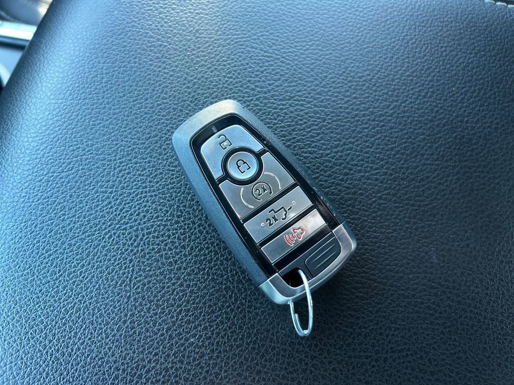 Used 2020 Ford F250 Lariat image 33