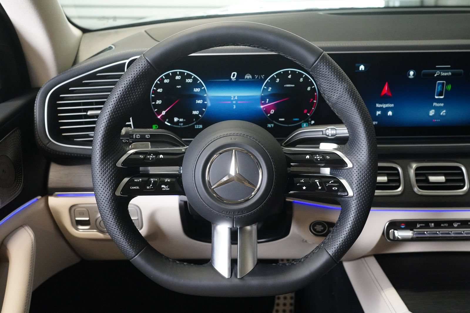 New 2026 Mercedes-Benz GLS 450 4MATIC image 19