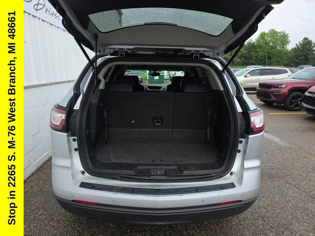Used 2013 Chevrolet Traverse LT FWD image 11
