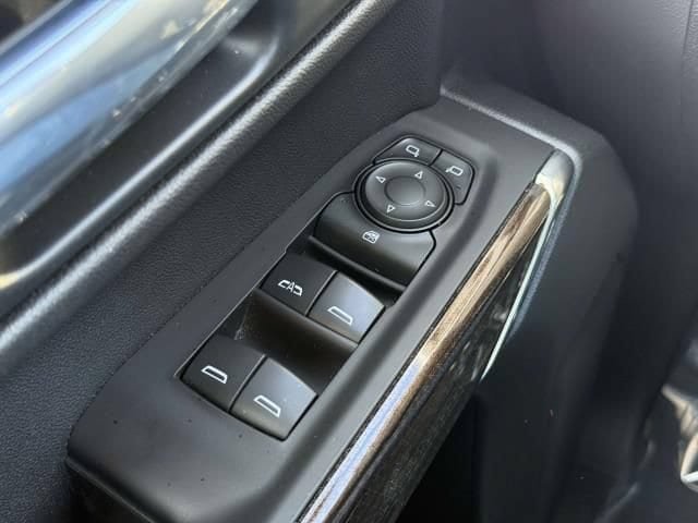 Used 2021 Chevrolet Silverado 1500 LT w/ All Star Edition Plus AWD/4WD image 17