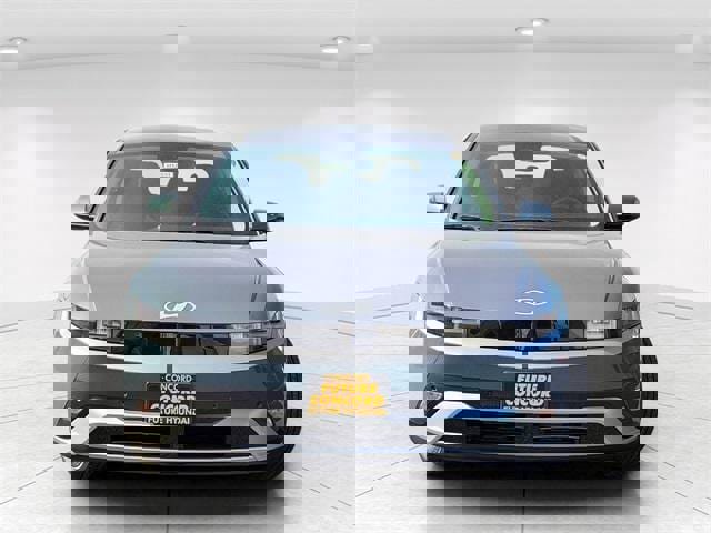 New 2025 Hyundai Ioniq 5 SE image 2