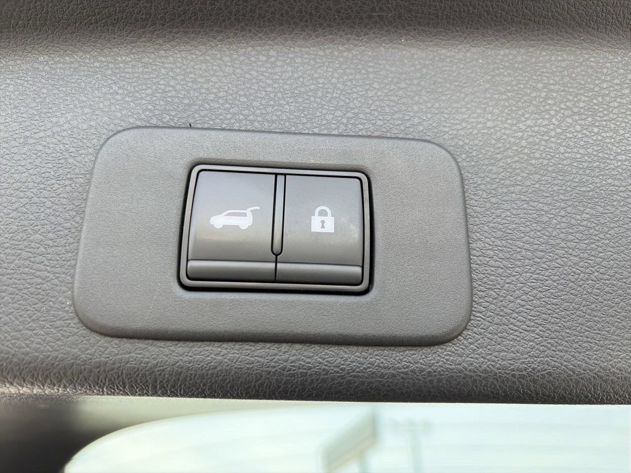 Used 2025 Nissan Murano Platinum w/ Cargo Package AWD/4WD image 33