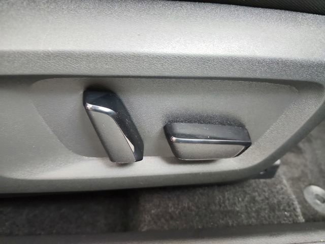 Used 2024 Nissan Rogue SL w/ SL Premium Package FWD image 47