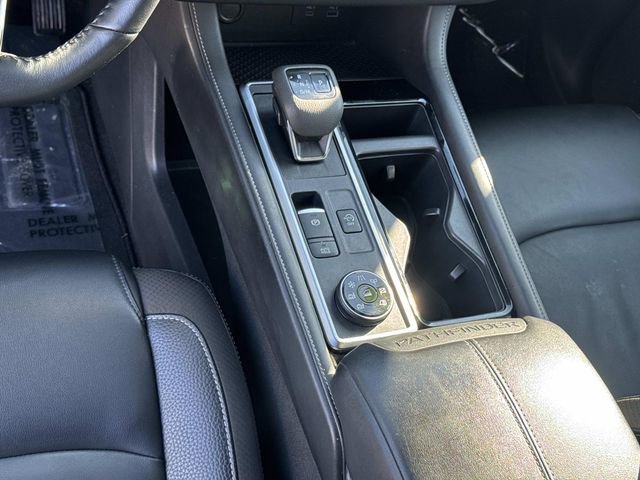 Used 2022 Nissan Pathfinder SL w/ Cargo Package image 23