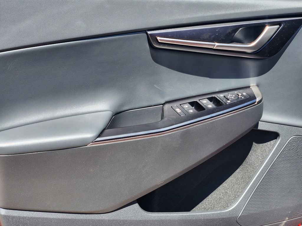 New 2025 Kia EV6 Light w/ Light LR Technology Package image 6
