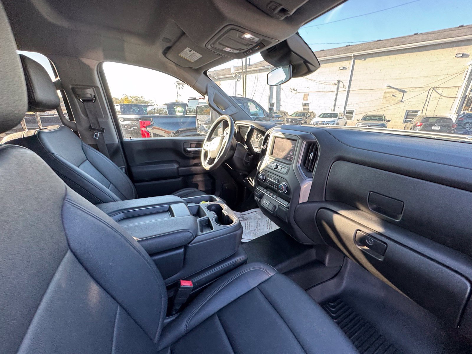 Used 2024 Chevrolet Silverado 2500 W/T AWD/4WD image 34