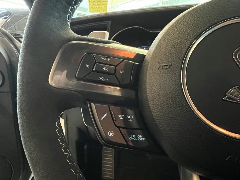 Used 2022 Ford Mustang Shelby GT500 w/ Carbon Fiber Track Pack image 31