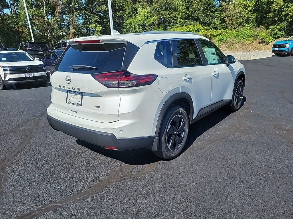 New 2026 Nissan Rogue SV w/ SV Premium Package image 5