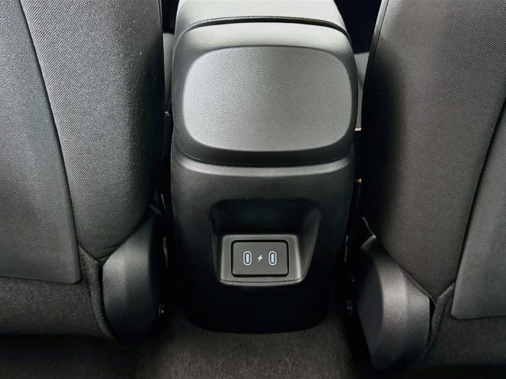New 2026 Hyundai Elantra SE FWD image 25