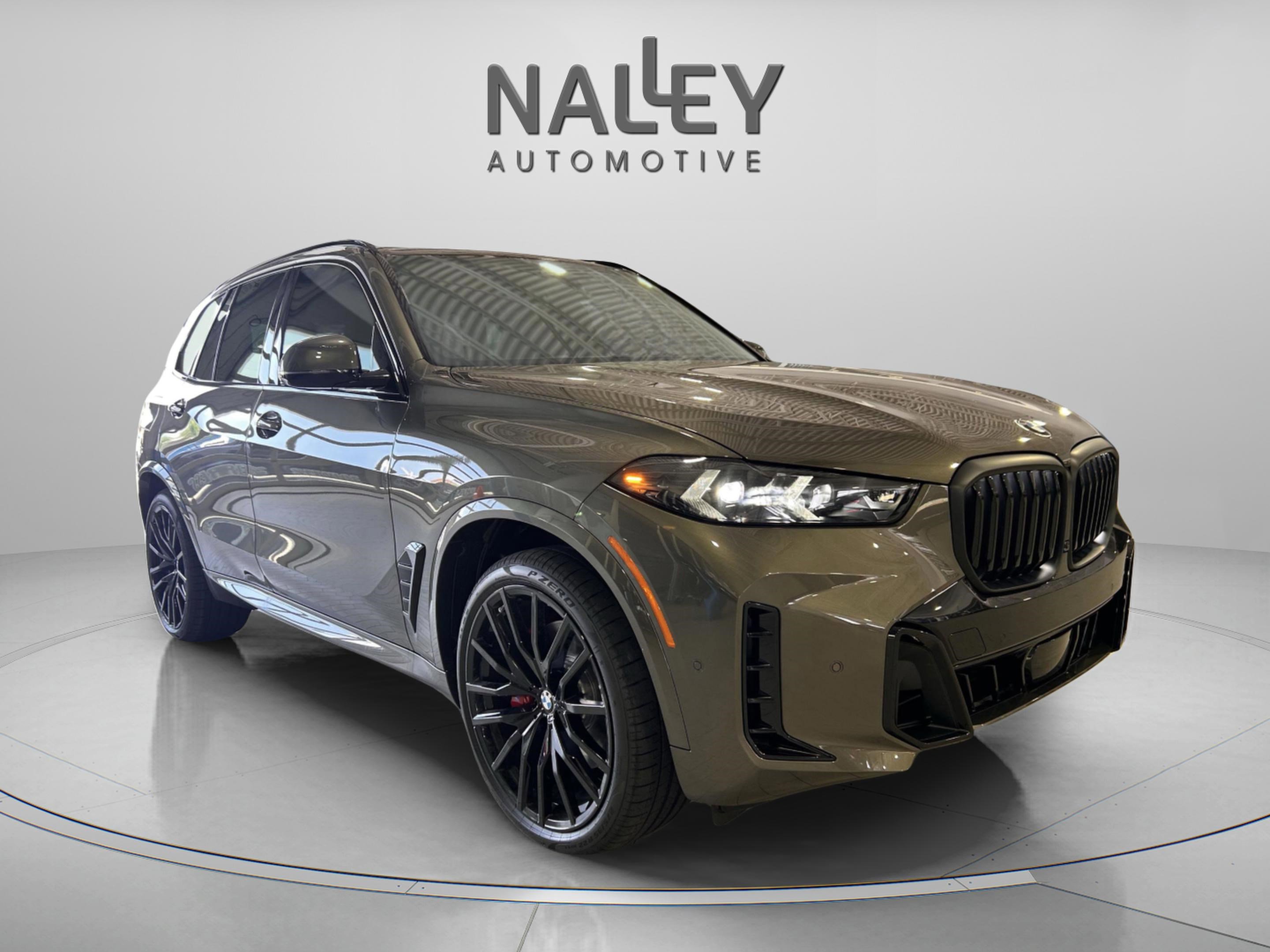 Used 2026 BMW X5 xDrive40i w/ M Sport Package image 5