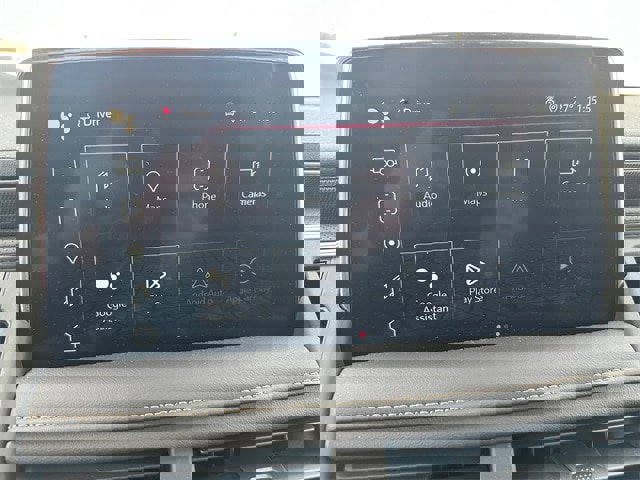 Used 2024 GMC Yukon AT4 image 16