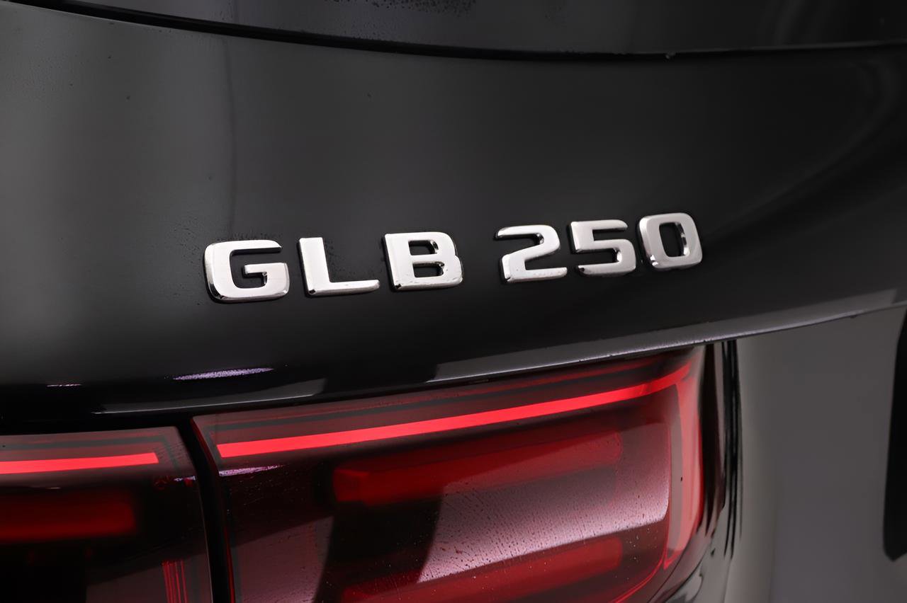 Certified 2026 Mercedes-Benz GLB 250 image 19