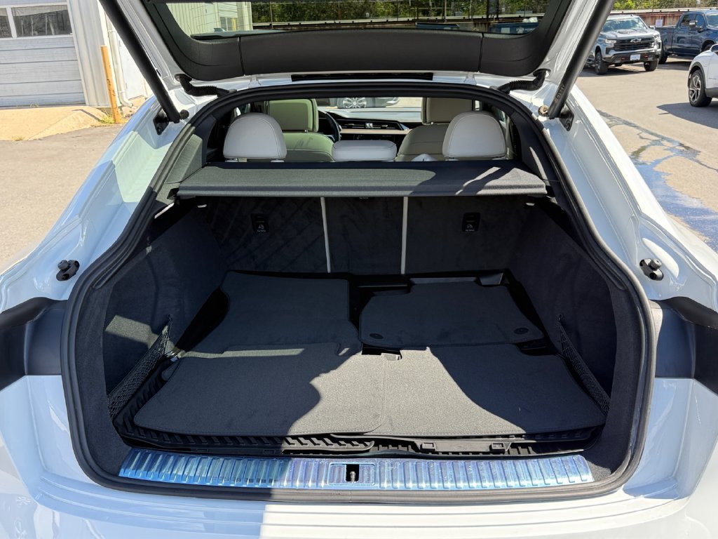 Used 2024 Audi Q8 e-tron Prestige w/ Prestige Package AWD/4WD image 25