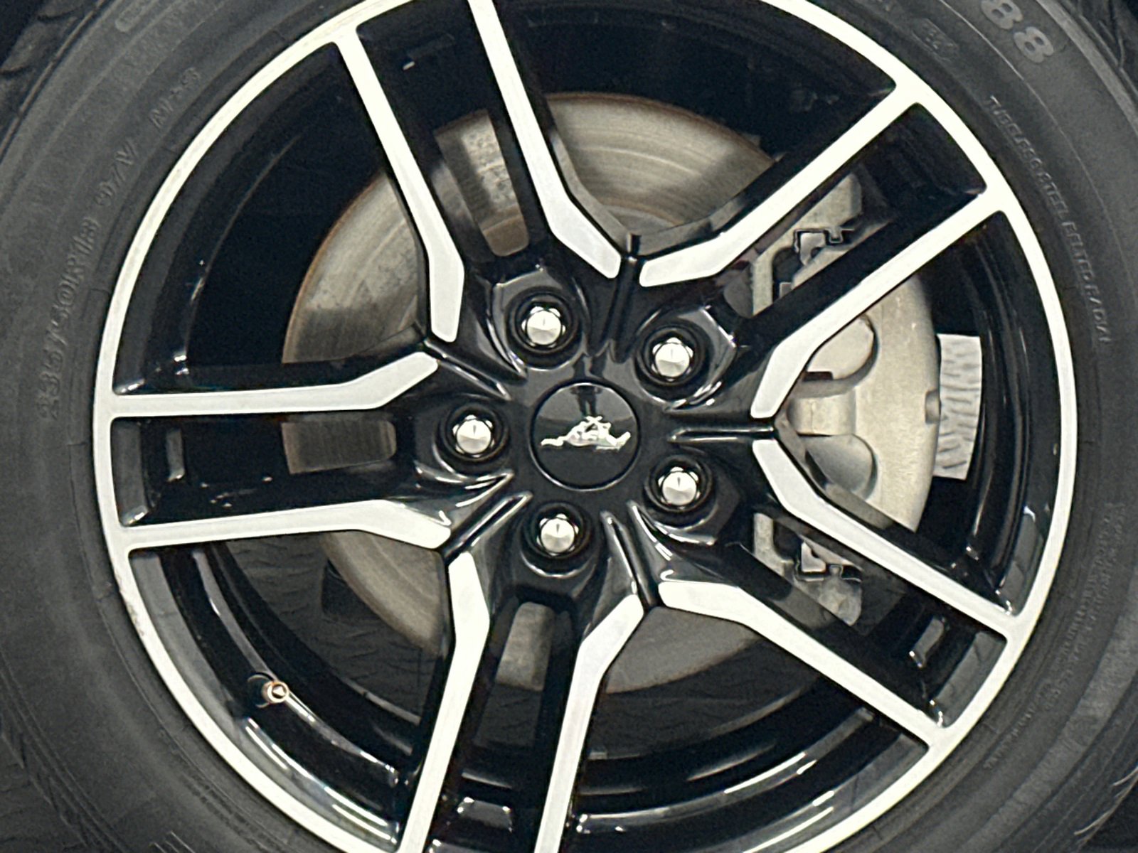 Used 2021 Ford Mustang Premium image 10