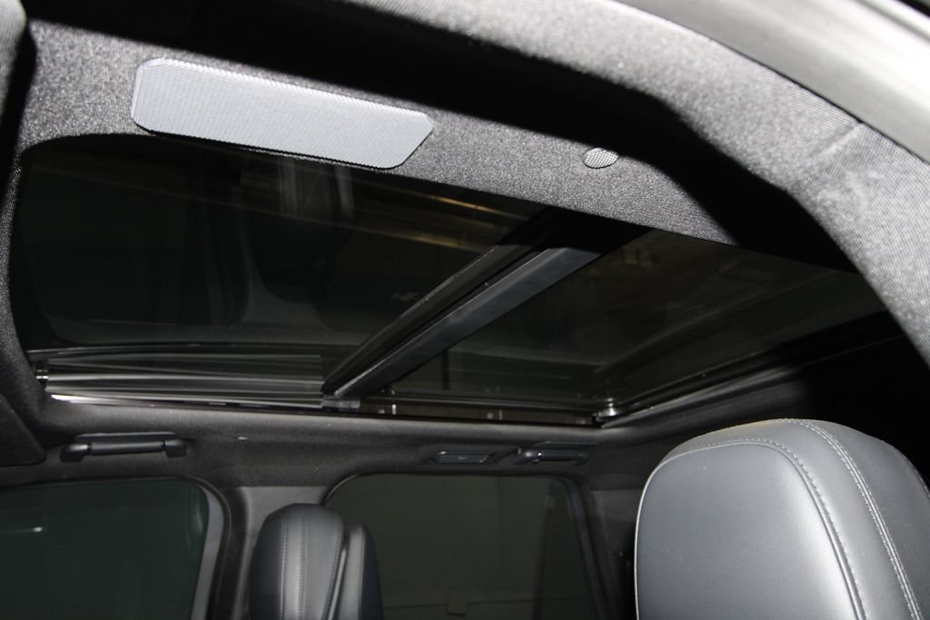 Used 2024 Lincoln Navigator L Reserve AWD/4WD image 21