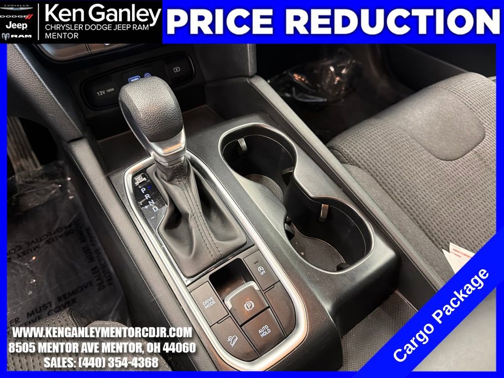 Used 2020 Hyundai Santa Fe SEL w/ Cargo Package image 18