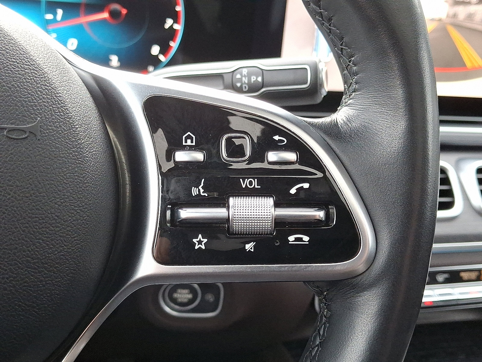 Certified 2023 Mercedes-Benz GLE 350 4MATIC image 24