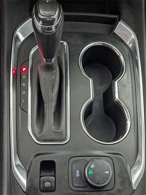 Used 2020 Chevrolet Traverse LT image 23