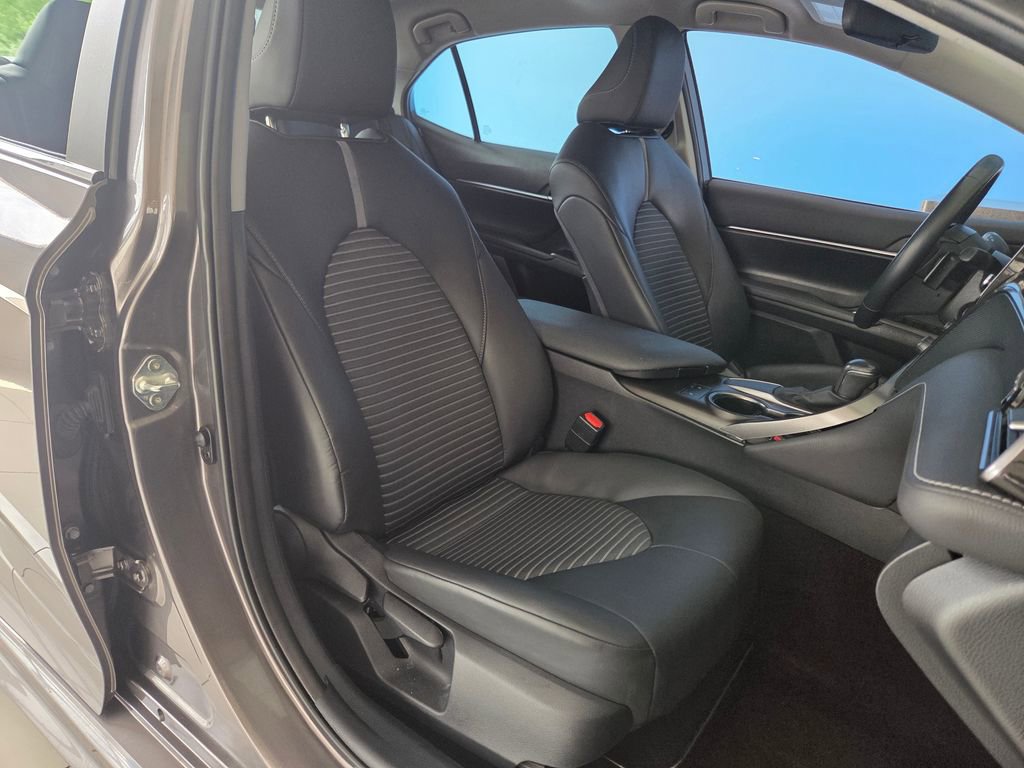 Used 2024 Toyota Camry SE FWD image 21