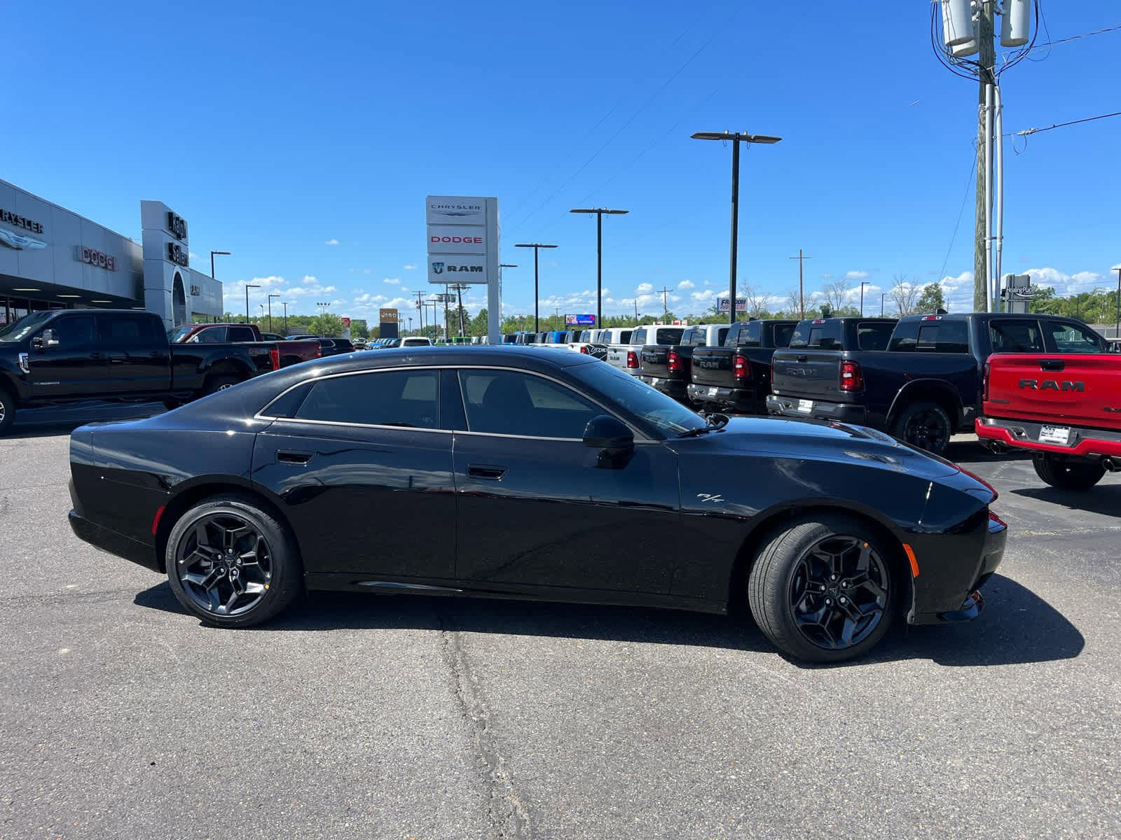 New 2026 Dodge Charger R/T AWD/4WD image 4