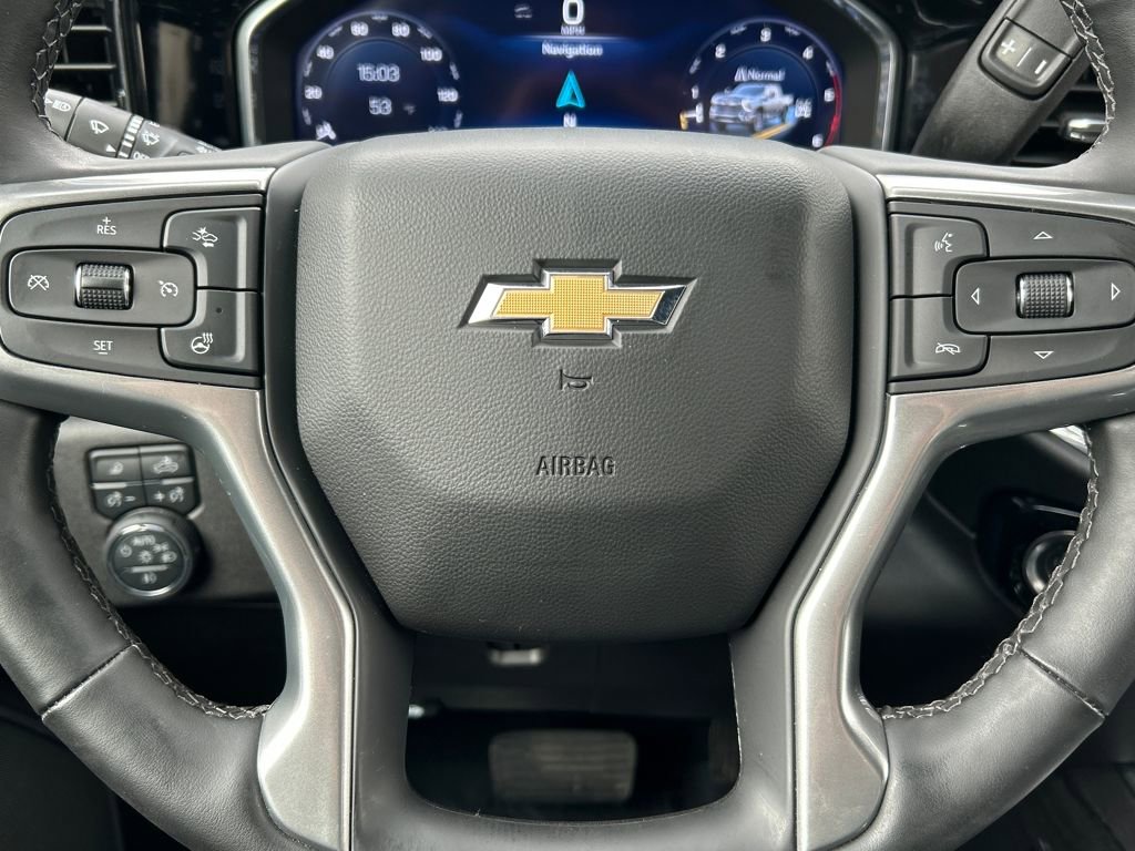 Used 2025 Chevrolet Silverado 3500 LTZ w/ LTZ Plus Package image 13