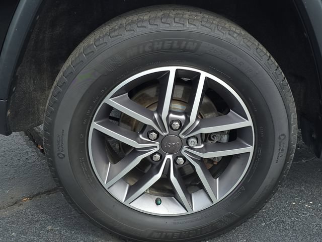 Used 2021 Jeep Grand Cherokee Limited AWD/4WD image 31