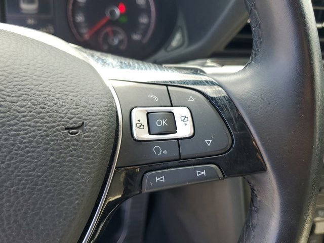Used 2021 Volkswagen Passat 2.0T R-Line image 22