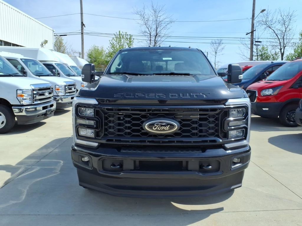 New 2026 Ford F250 XLT w/ XLT Premium Package AWD/4WD image 2