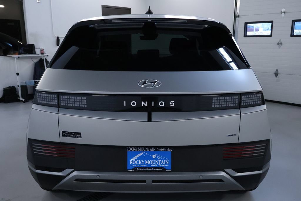 Used 2024 Hyundai Ioniq 5 SEL AWD/4WD image 6