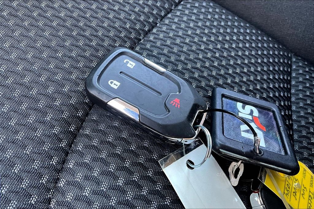 Used 2024 GMC Terrain SLE image 33