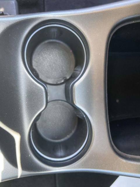 Used 2018 Dodge Journey SE image 30