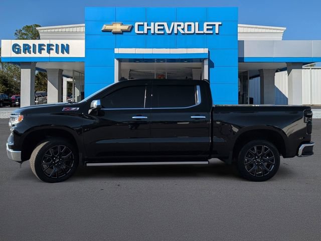 Used 2025 Chevrolet Silverado 1500 LTZ AWD/4WD image 10