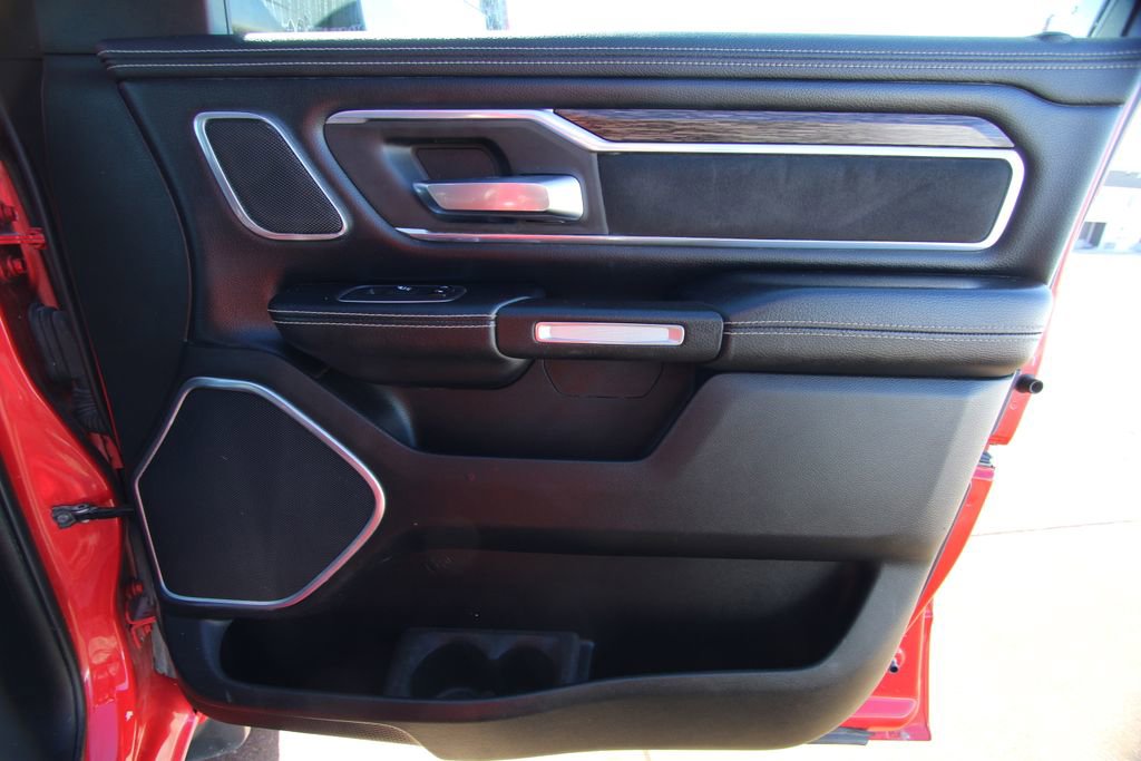 Used 2019 RAM 1500 Laramie image 38