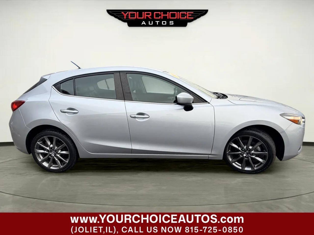 Used 2018 MAZDA MAZDA3 Touring FWD image 7