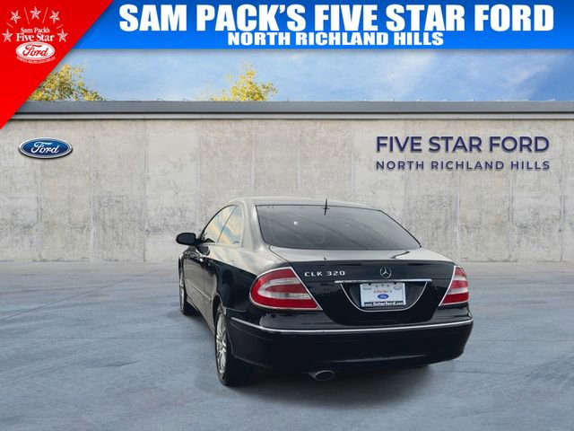 Used 2004 Mercedes-Benz CLK 320 Coupe image 8