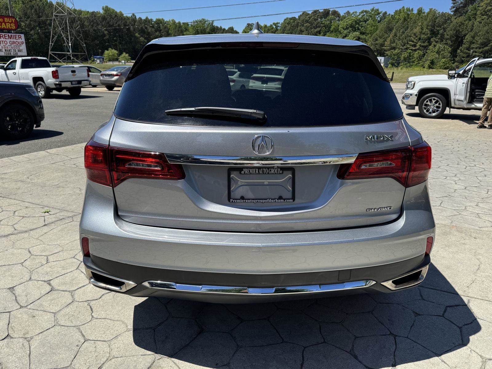 Used 2017 Acura MDX SH-AWD w/ Technology Package image 13