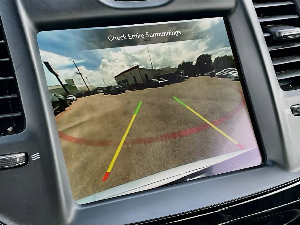 Used 2023 Chrysler 300 S RWD image 14
