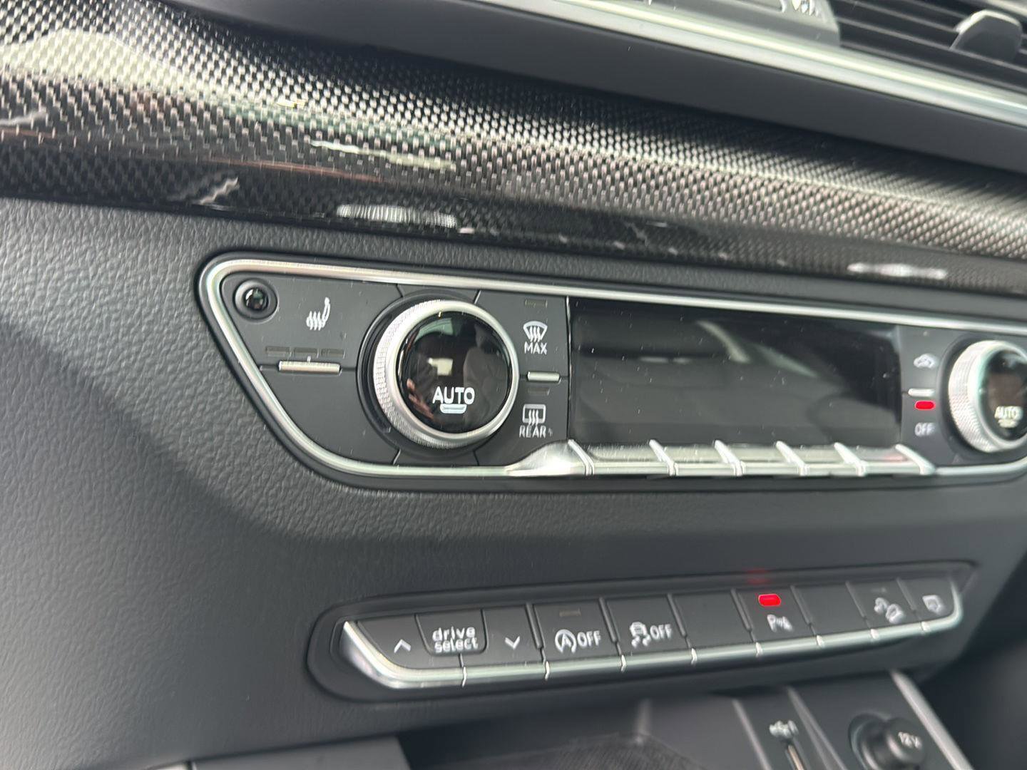 Used 2022 Audi SQ5 Premium Plus AWD/4WD image 23