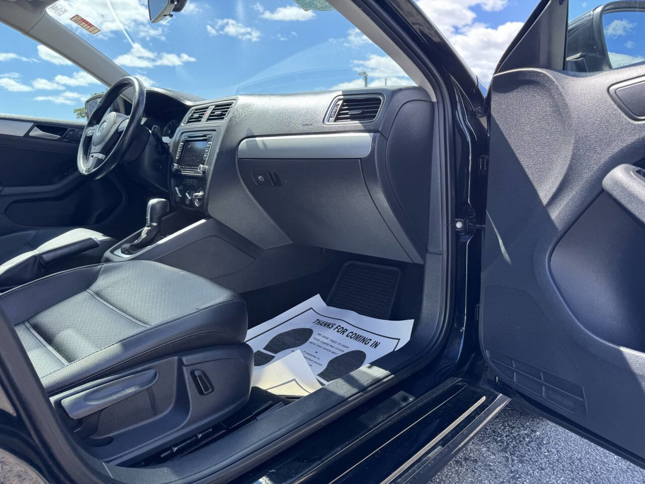 Used 2014 Volkswagen Jetta SE image 35