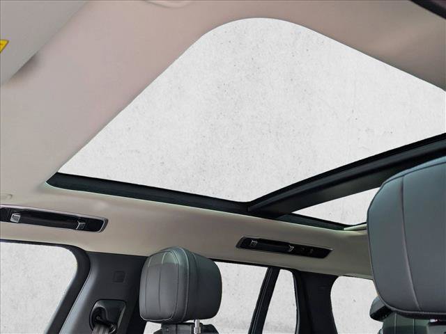 New 2026 Land Rover Range Rover SE AWD/4WD image 15