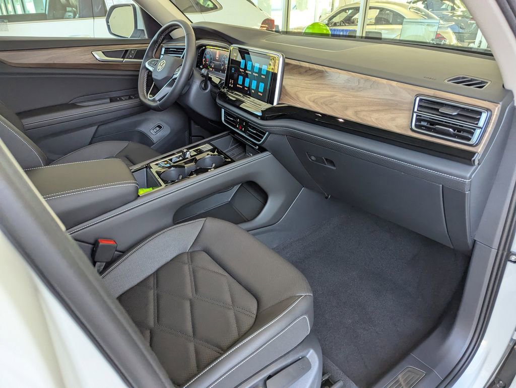 New 2026 Volkswagen Atlas SE image 41
