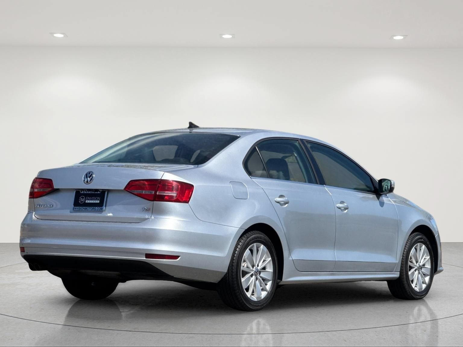 Used 2015 Volkswagen Jetta SE FWD image 6