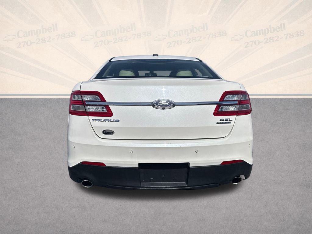 Used 2017 Ford Taurus SEL FWD image 4